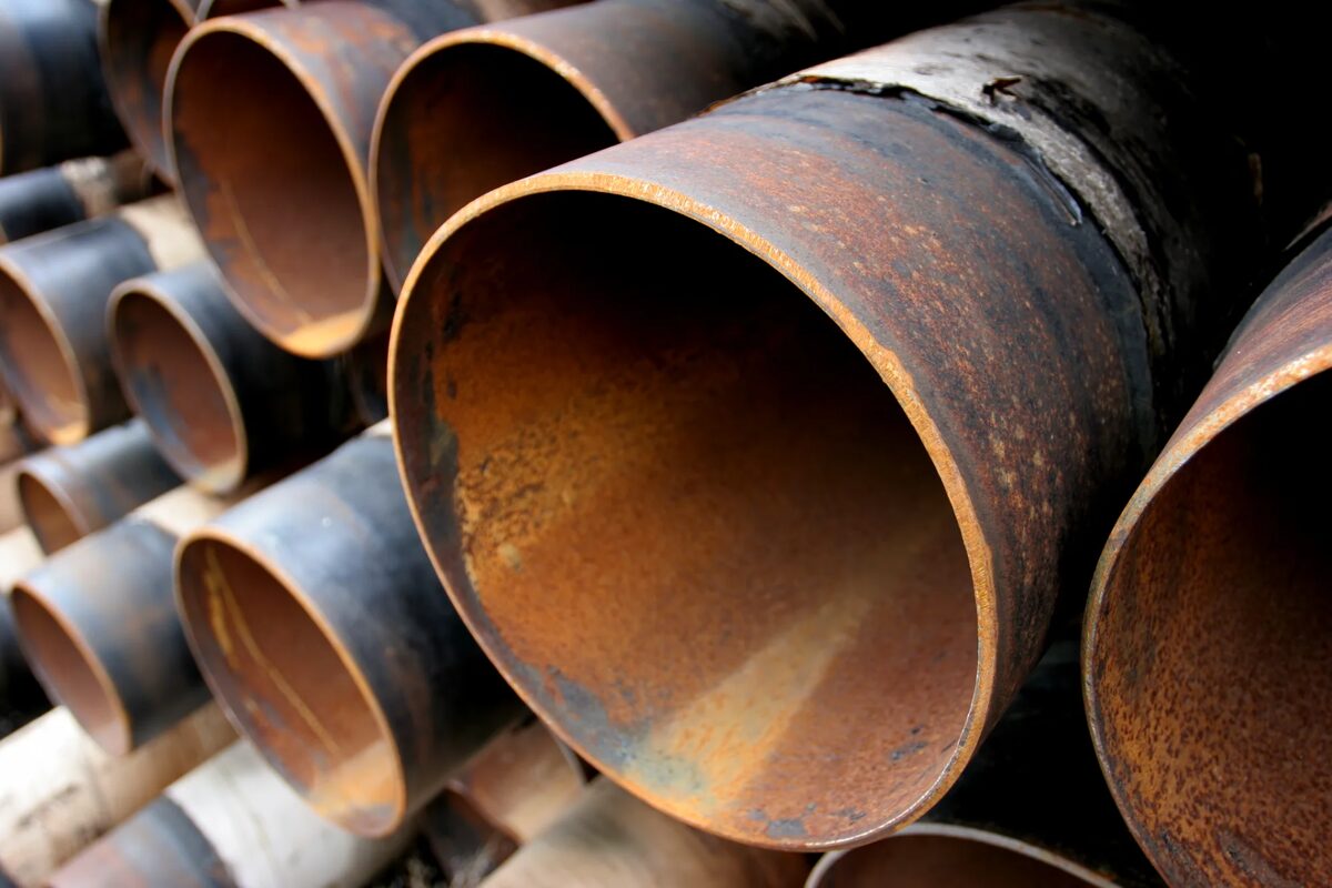 Steel pipe investigation - expert witness forensic analysis methodology